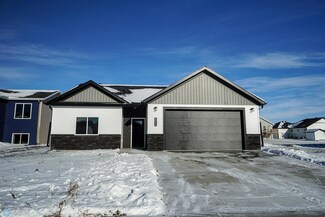6012 80th Ave S, Horace, ND 58047