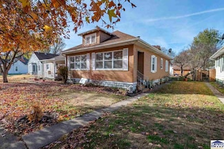 1207 S 20th St, Terre Haute, IN 47803