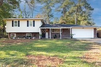 7040 Creswell Rd, Shreveport, LA 71106
