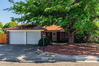 12236 Yellowstone Rd NE, Albuquerque, NM 87111