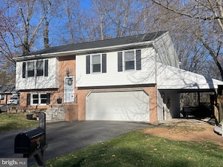5 Woodland Dr, Stevens, PA 17578
