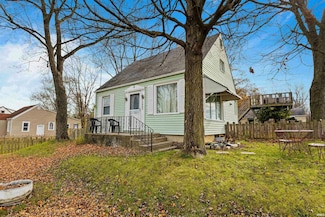 3902 & 3904 Grayston Ave, Fort Wayne, IN 46806