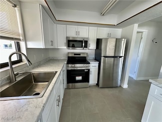 3717 SW 6th Ave, Cape Coral, FL 33914