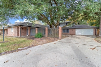 1318 Independence Dr, Slidell, LA 70458