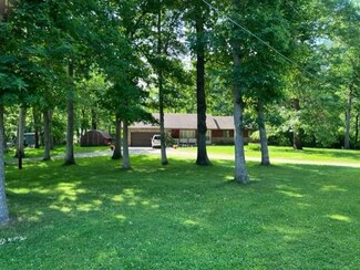 4147 Winesap Ln, Wheatfield, IN 46392