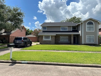 2922 Field Line Dr, Sugar Land, TX 77479