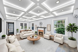 15 Superior Rd, Floral Park, NY 11001