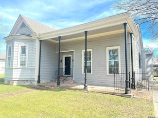 23665 Eden St, Plaquemine, LA 70764