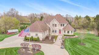 3340 Jennings Rd, Whitmore Lake, MI 48189