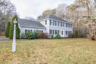 21 Shaker Dr, Bourne, MA 02532