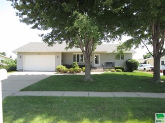 1520 F St, South Sioux City, NE 68776