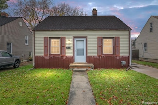 22167 Rausch Ave, Eastpointe, MI 48021