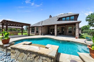 11028 Fernbury Dr, Fort Worth, TX 76179