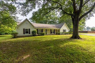 4800 Bateman Rd, Millington, TN 38053