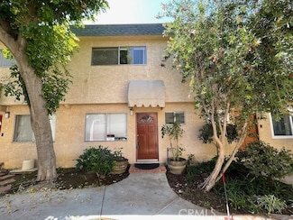 17135 Roscoe Blvd Unit 4, Northridge, CA 91325
