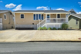 131 Kittiwake Ave, Lavallette, NJ 08735