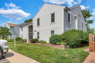 5855 SW 22nd Terrace Unit 4, Topeka, KS 66614