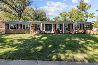 13217 Tandem Dr, Saint Louis, MO 63146