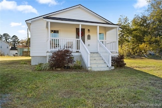 303 W Martin St, Benson, NC 27504