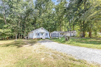 3631 Durham Ln, Charlotte, NC 28269