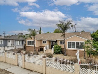 7857 Whitsett Ave, North Hollywood, CA 91605
