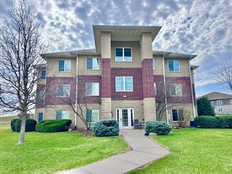 4964 E Court St Unit 58D, Iowa City, IA 52245