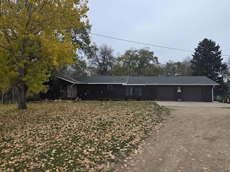 8861 49th St NE, Devils Lake, ND 58301