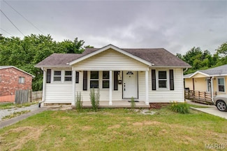 330 Grant St, Bethalto, IL 62010