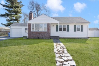 26 Susan Dr, Cranston, RI 02920