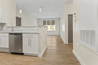 13 Shetland St Unit 201, Boston, MA 02119