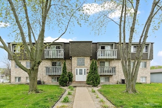 2301 Bicentennial Ave Unit 5, Crest Hill, IL 60403