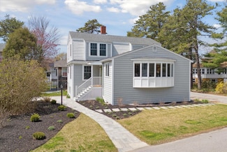 50 Seaside Ave, Old Orchard Beach, ME 04064