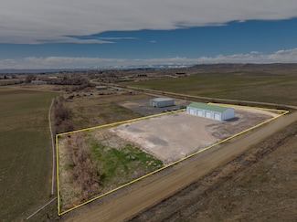 74 Mcpherson Ln, Riverton, WY 82501