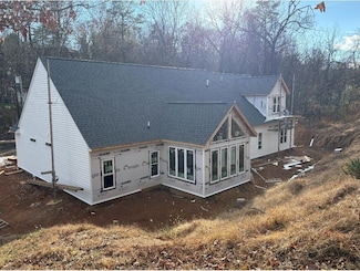 3335 Hidden Oak Rd SW, Roanoke, VA 24018