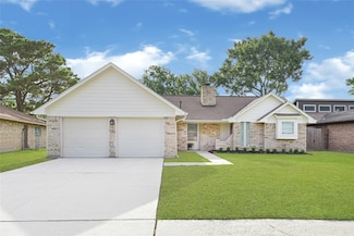 4005 Stoneybrook St, Baytown, TX 77521