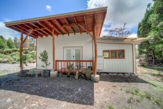11-3920 Nahelenani St, Volcano, HI 96785