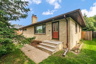 9216 Minnetonka Blvd, Saint Louis Park, MN 55426