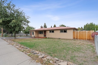 3420 Madison St, Klamath Falls, OR 97603