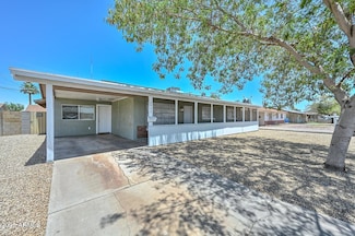 2922 W Citrus Way, Phoenix, AZ 85017