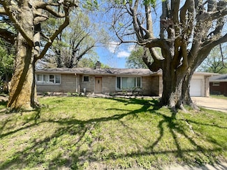 1712 S Prospect Ave, Champaign, IL 61820