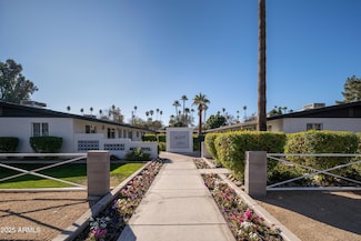 37 W Medlock Dr, Phoenix, AZ 85013