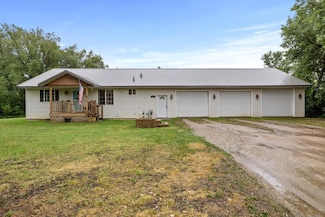 404 5th Ave NW, Max, ND 58759