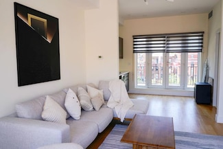 16 E 126th St Unit 2, New York, NY 10035