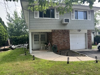 212 Bellerose Ave, East Northport, NY 11731