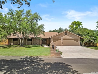 29735 Saddleback Cir, Boerne, TX 78015
