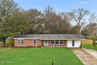 323 Rich Ave, Biloxi, MS 39531