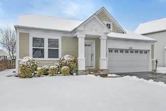 2461 Wexford Ln Unit 2, Lake In the Hills, IL 60156