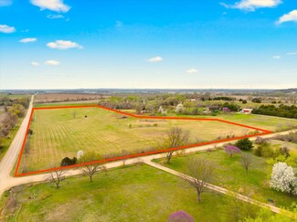 1495 N 2100 Rd, Lawrence, KS 66044