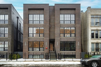 1942 W Belmont Ave Unit 1W, Chicago, IL 60657