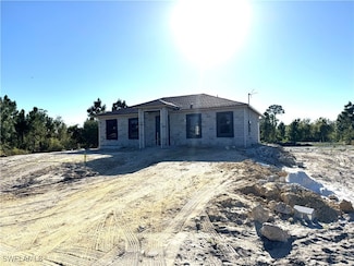905 5th Ave, Lehigh Acres, FL 33972